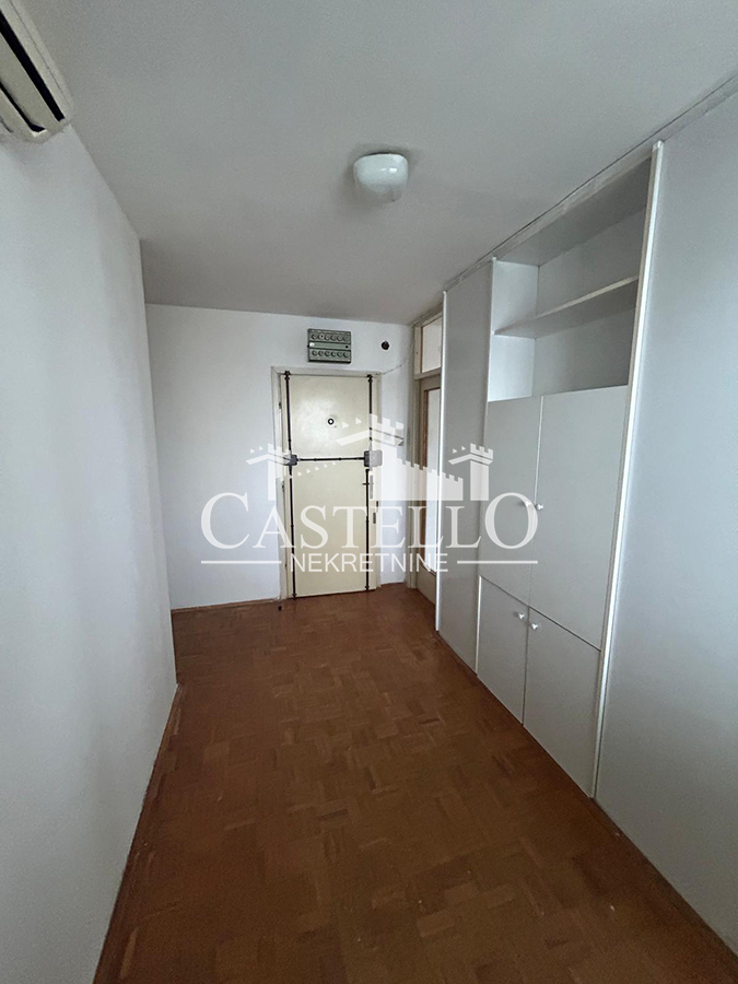 WhatsApp Image 2025-11-18 at 20.02.36 (7)